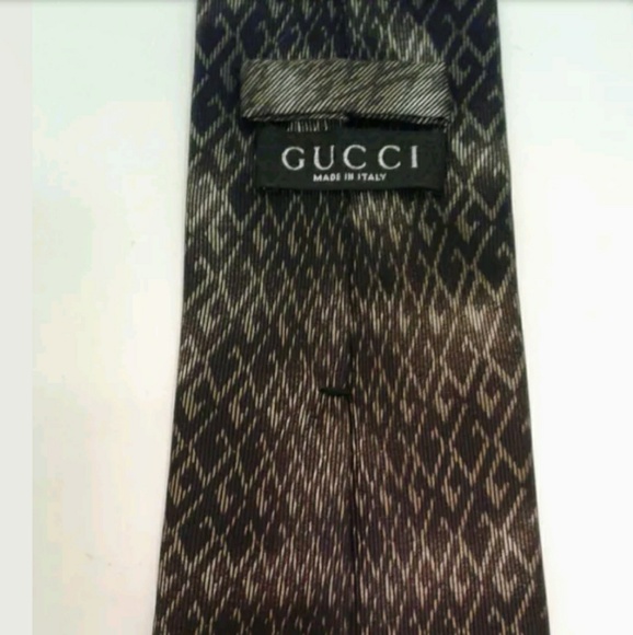 GUCCI MENS AUTHENTIC 100% ITALIAN SILK TIE - Picture 5 of 6